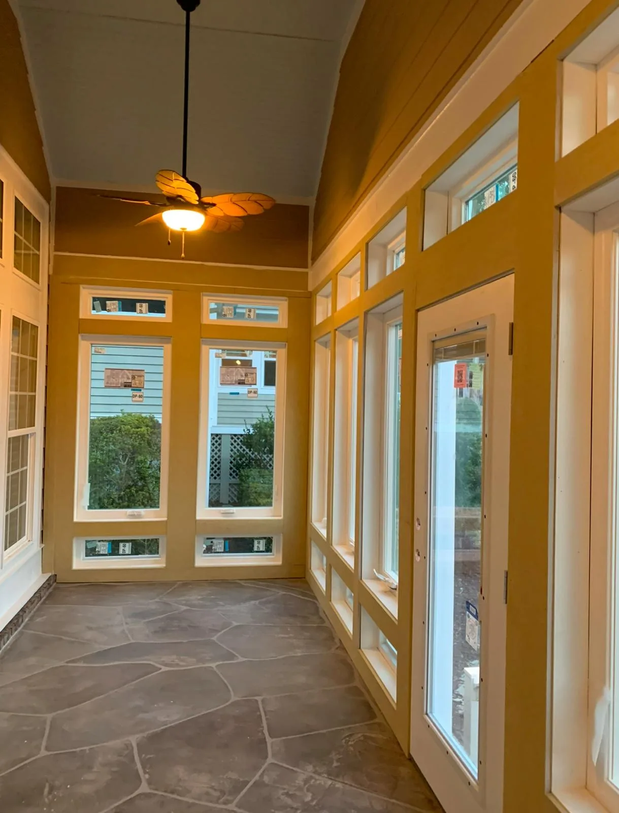 USA Top Glass installation